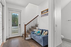 9 Lakeland Drive - Sealove Frangista