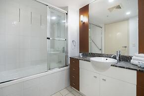 Chevron Renaissance - Wow Stay