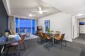 Chevron Renaissance - Wow Stay