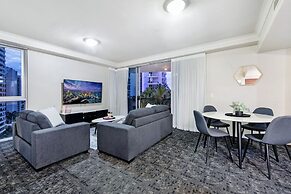 Chevron Renaissance - Wow Stay