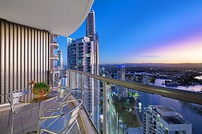 Chevron Renaissance - Wow Stay