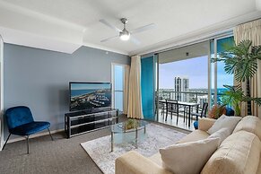 Chevron Renaissance - Wow Stay