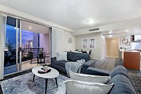 Chevron Renaissance - Wow Stay