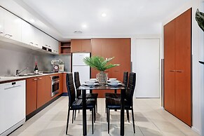 Chevron Renaissance - Wow Stay