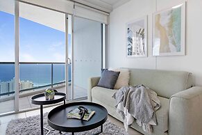 Chevron Renaissance - Wow Stay