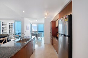 Chevron Renaissance - Wow Stay