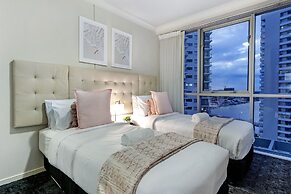 Chevron Renaissance - Wow Stay