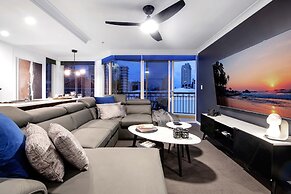 Chevron Renaissance - Wow Stay