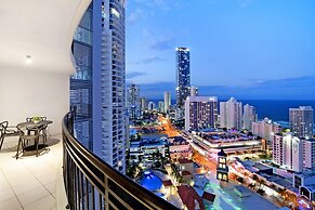 Chevron Renaissance - Wow Stay