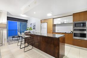 Chevron Renaissance - Wow Stay