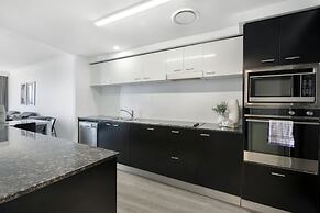 Chevron Renaissance - Wow Stay