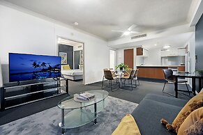 Chevron Renaissance - Wow Stay