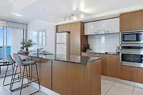 Chevron Renaissance - Wow Stay