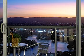 Chevron Renaissance - Wow Stay