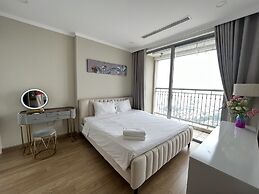 Vinhomes Gardenia - 2 Brs Apartment