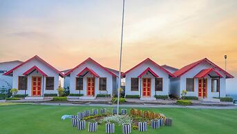 Paatli Fort Estate Resort