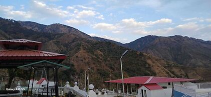 Paatli Fort Estate Resort