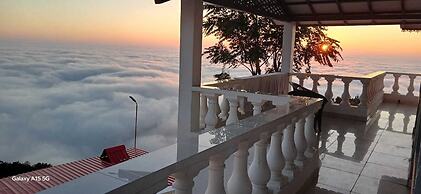 Paatli Fort Estate Resort