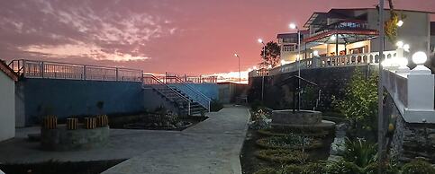 Paatli Fort Estate Resort