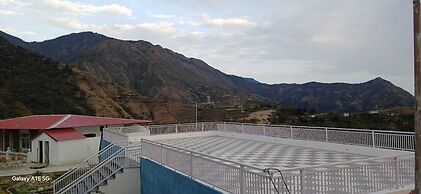 Paatli Fort Estate Resort