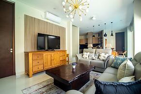 Tridi Beach Villa by Nagisa Bali