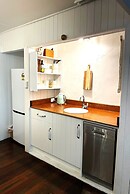 Noosa Hinterland Escape