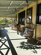 Noosa Hinterland Escape