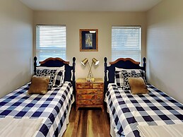 Hideaway at Redhead Road