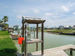 Hideaway at Redhead Road