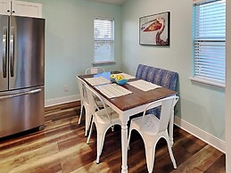 Hideaway at Redhead Road