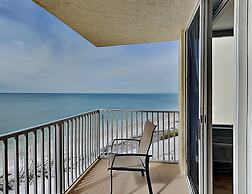 Estero Beach and Tennis 705c