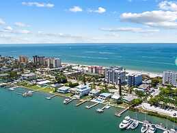 Estero Island Beach Villas