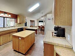 Quiet Mountain Hideaway