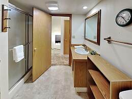 Quiet Mountain Hideaway