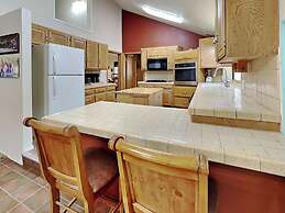 Quiet Mountain Hideaway