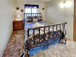 Quiet Mountain Hideaway