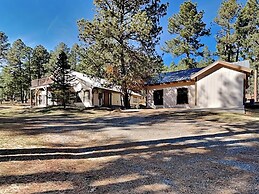 Quiet Mountain Hideaway