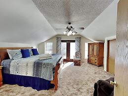 Quiet Mountain Hideaway