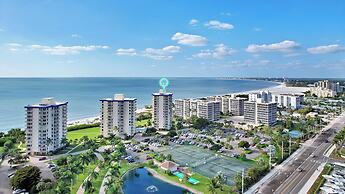 Estero Beach & Tennis by VTrips