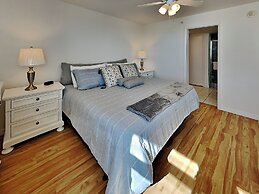 Estero Beach & Tennis by VTrips