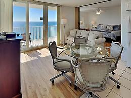 Estero Beach & Tennis by VTrips