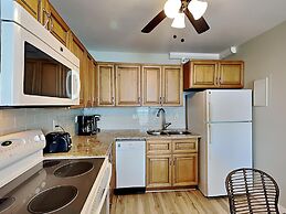 Estero Beach & Tennis by VTrips