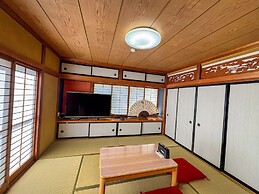 NINJA HOUSE BBQ available accommodations