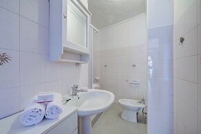 Lidia’s Lodge Apartment