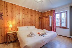 Lidia’s Lodge Apartment