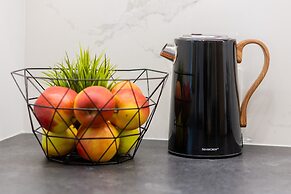 Loft Apartment With Parking by Renters