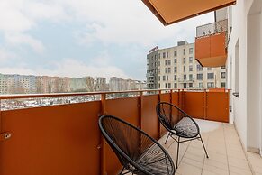 Loft Apartment With Parking by Renters