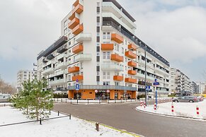 Loft Apartment With Parking by Renters