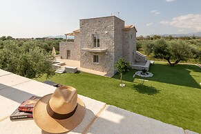 EFMAR Exclusive Stone Residences