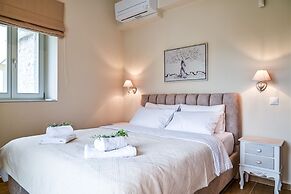 EFMAR Exclusive Stone Residences